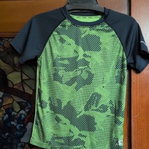 And1 Kids' Black and Green Rashguard